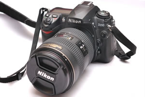 Nikon 200